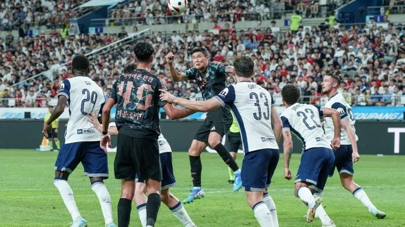 Bayern đấu với Tottenham 02