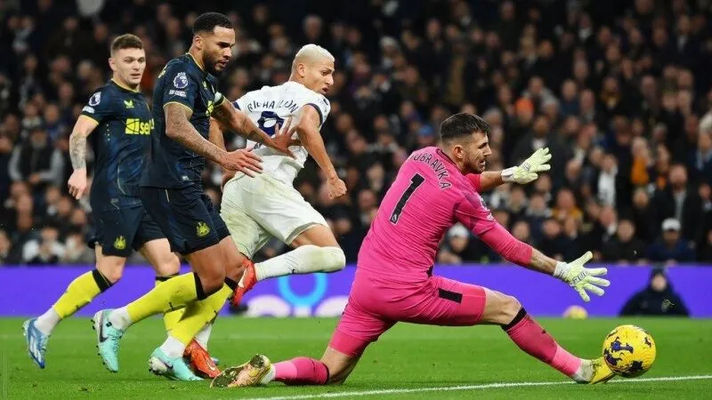 Đội hình Newcastle gặp Tottenham 03