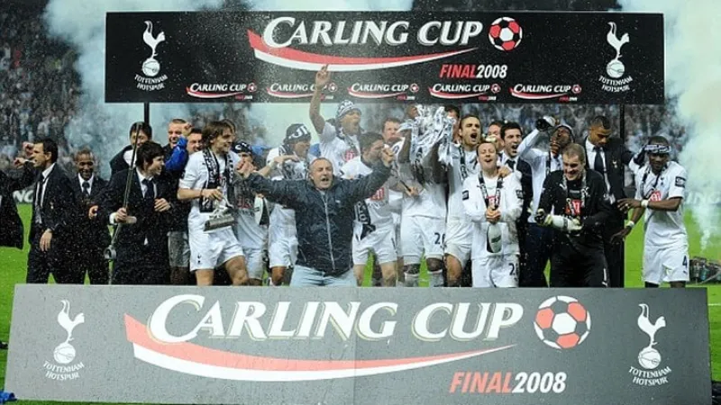 Phân tích theo nhóm đối thủ trong Big Six